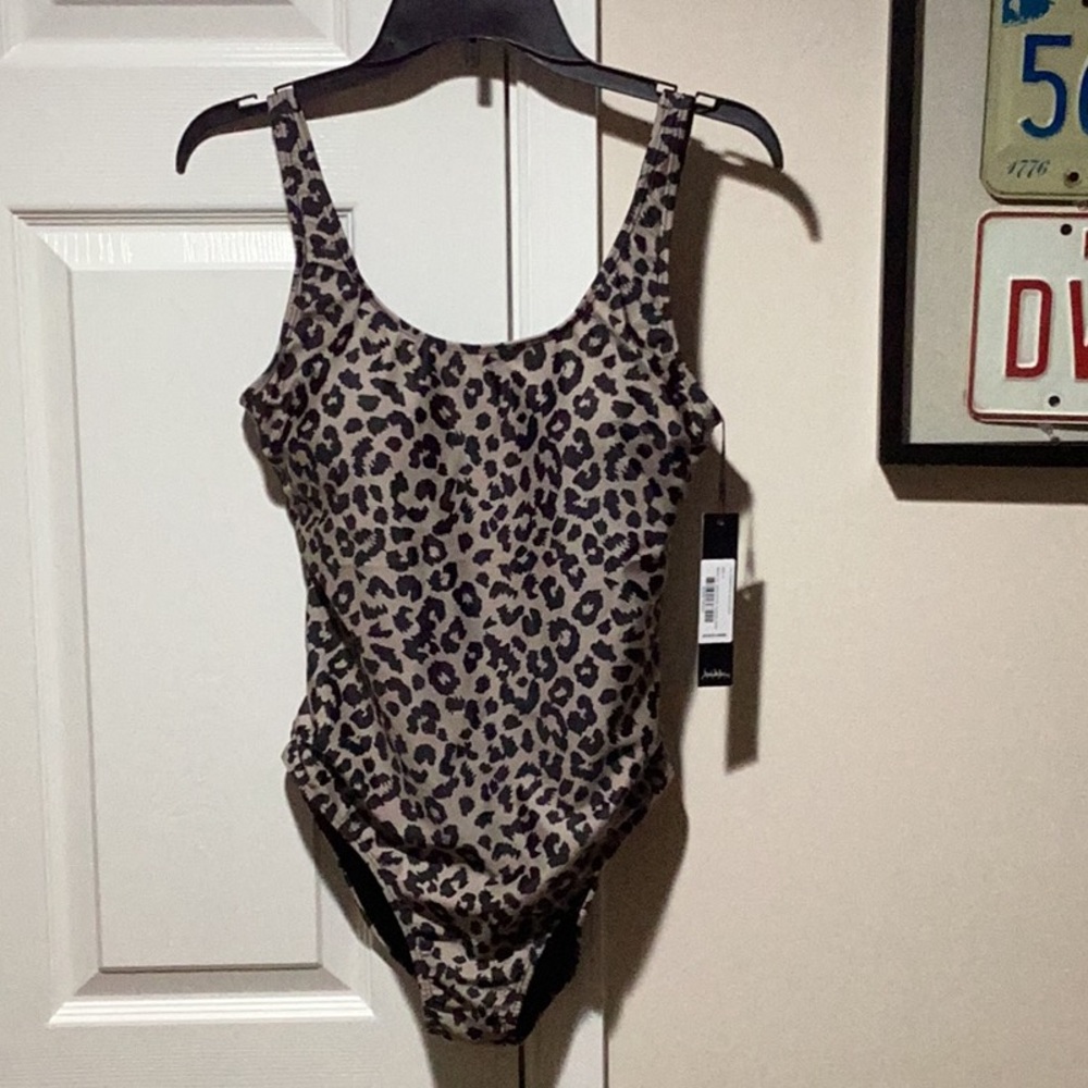 Nicole Miller Sand Stone Cheetah Print Swimsuit- Size M